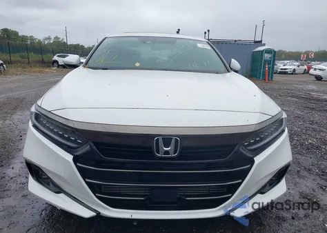 2021 Honda Accord Sport 2.0T z USA, uszkodzony, nr VIN 1HGCV2F34MA020409